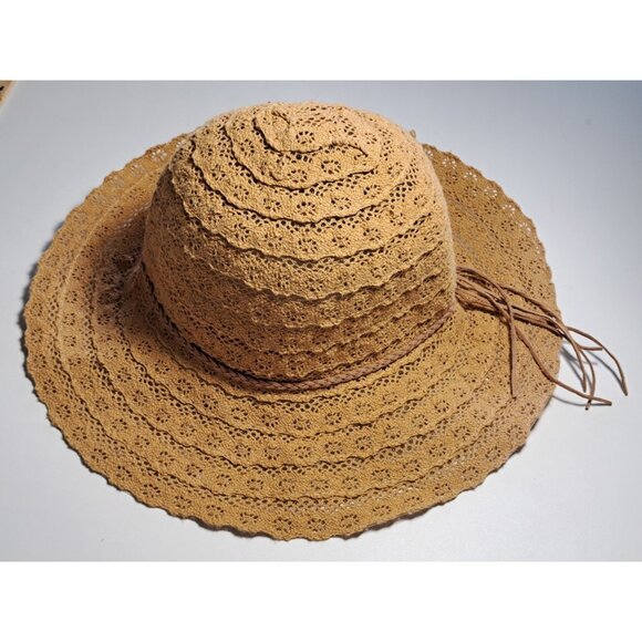 C.C. Exclusive Women's Crochet Hat Packable Tan Cotton One Size Summer Travel - Picture 1 of 8